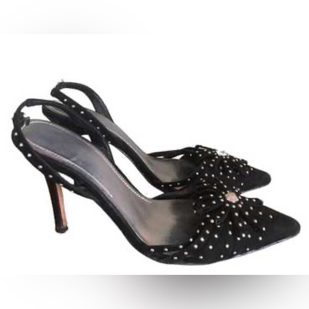 Joey Black Heels with Bow and studs size 8 excellent